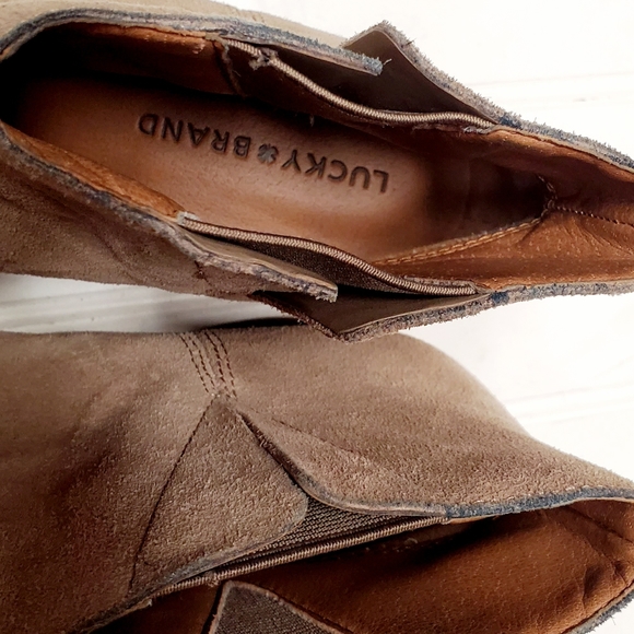 🎉Lucky Brand Taupe Tan Benissa Suede Ankle Boot🎉 - Picture 8 of 8